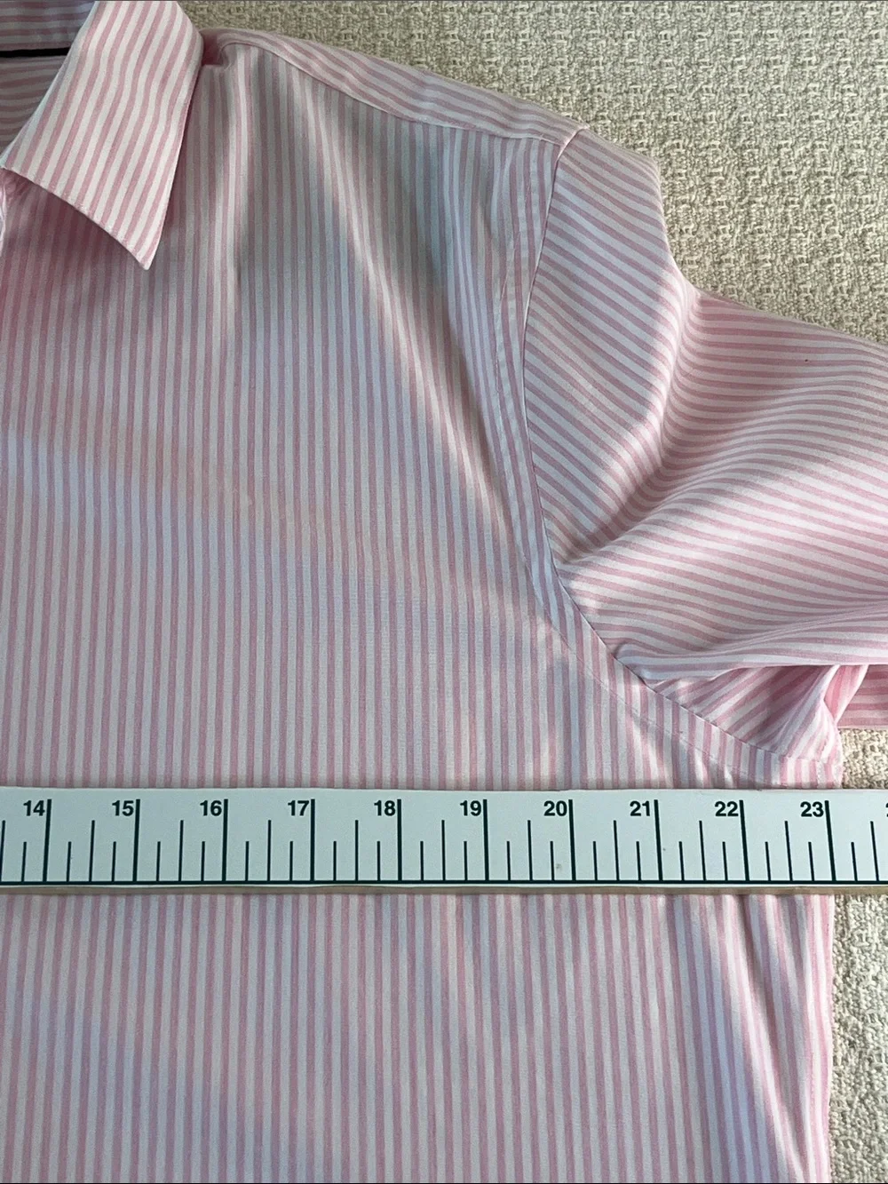 Banana Repubic, Pink Stripe Men's Dress Shirt, Non-Iron standard fit, size large
